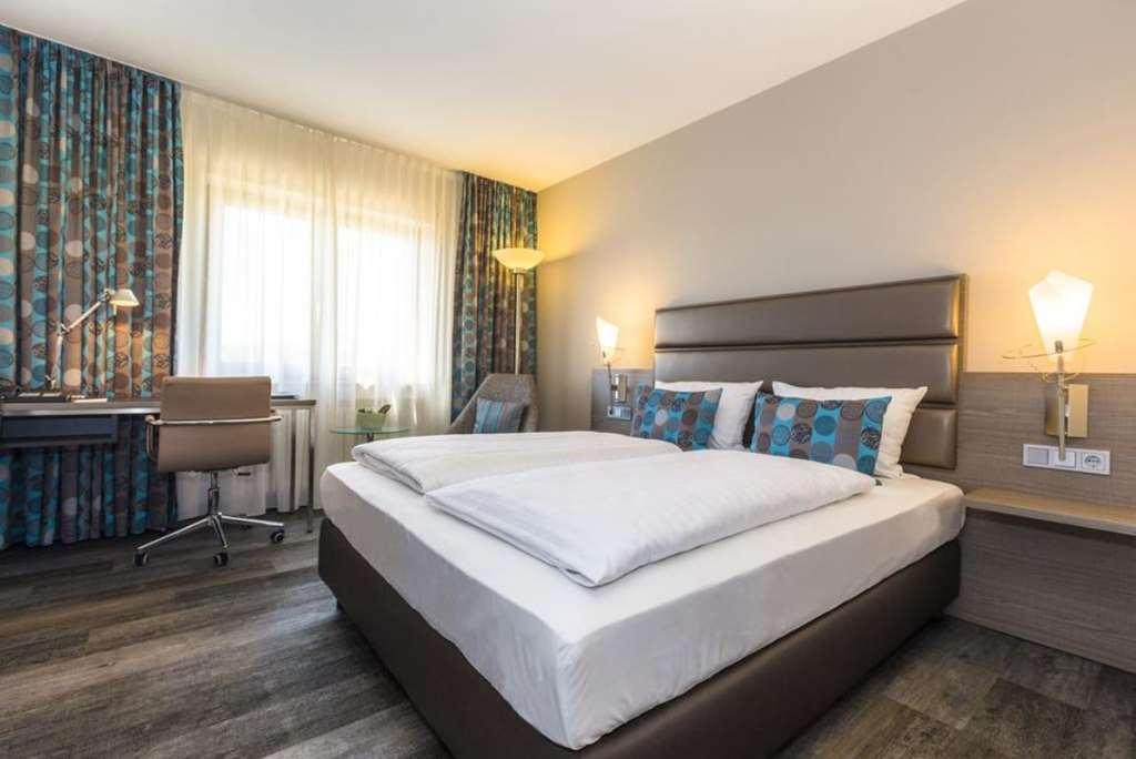 Hotel Scheffelhoehe Bruchsal Pokoj fotografie