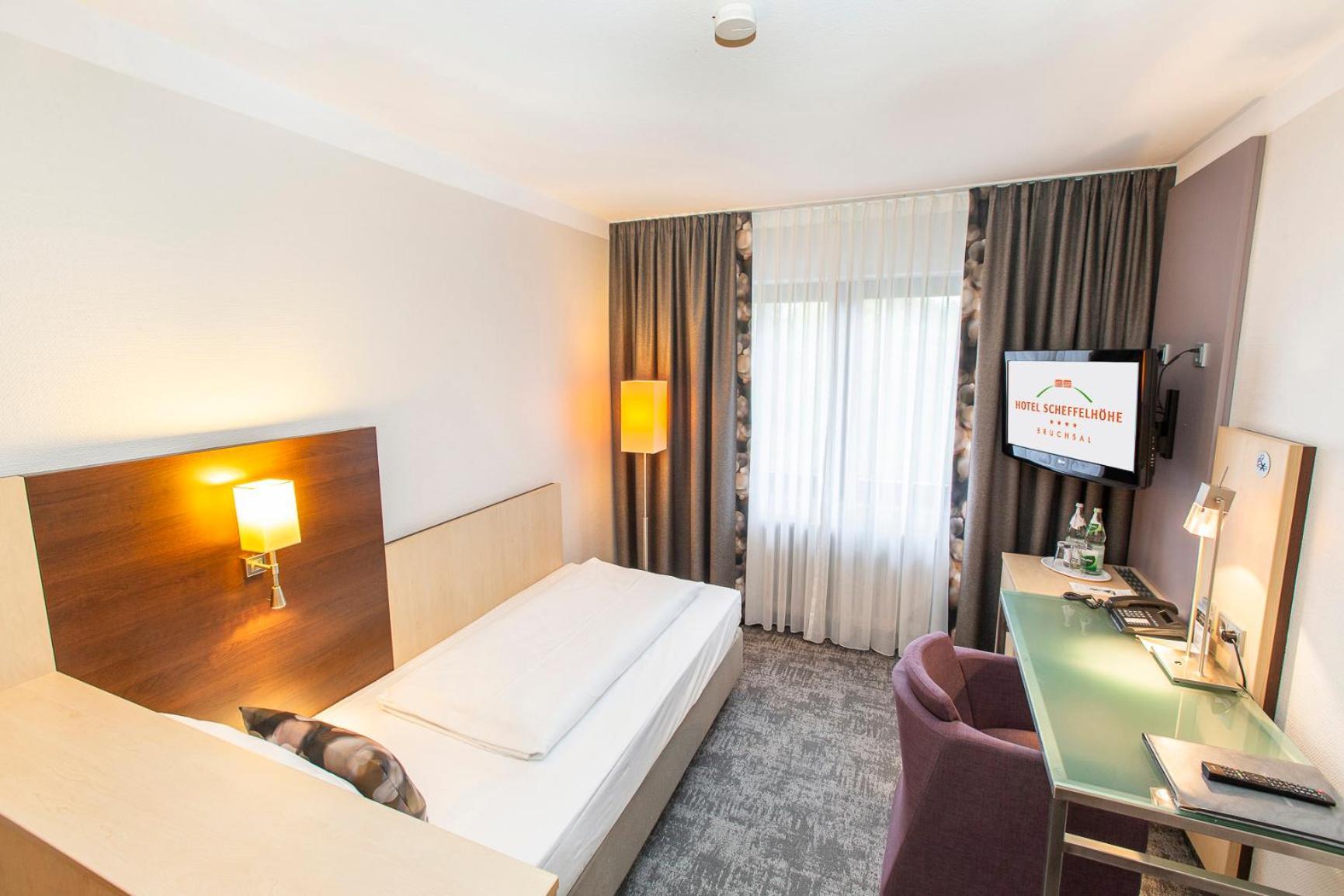 Hotel Scheffelhoehe Bruchsal Exteriér fotografie